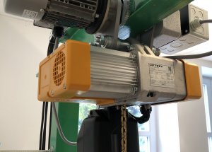 Řetězový kladkostroj 250kg s elektrickým pojezdem